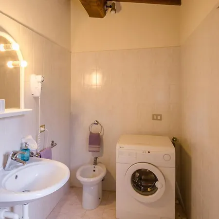 Villa Sleeps 7 *